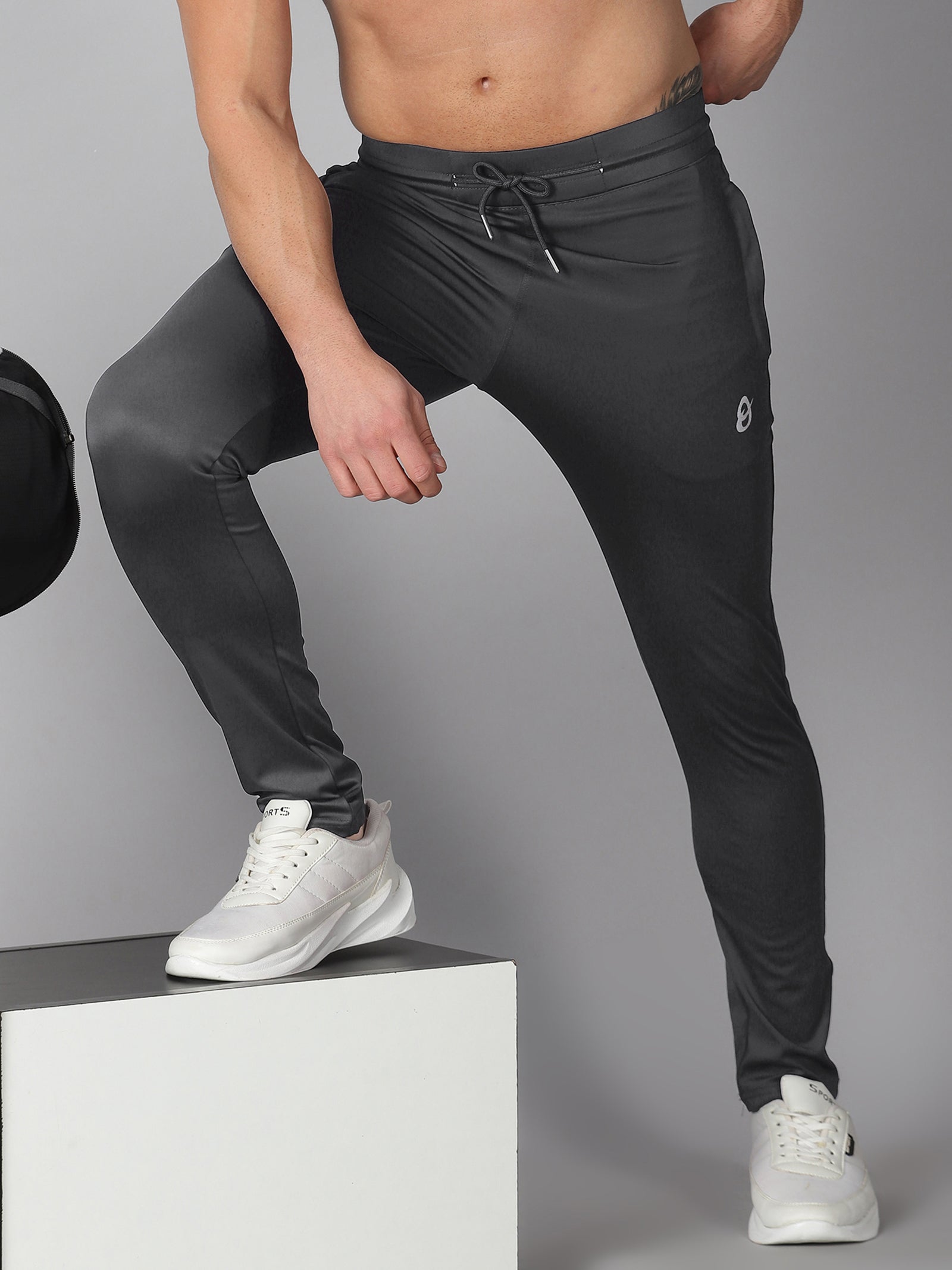 Buy Men White Print Slim Fit Casual Track Pants Online - 732350 | Van Heusen