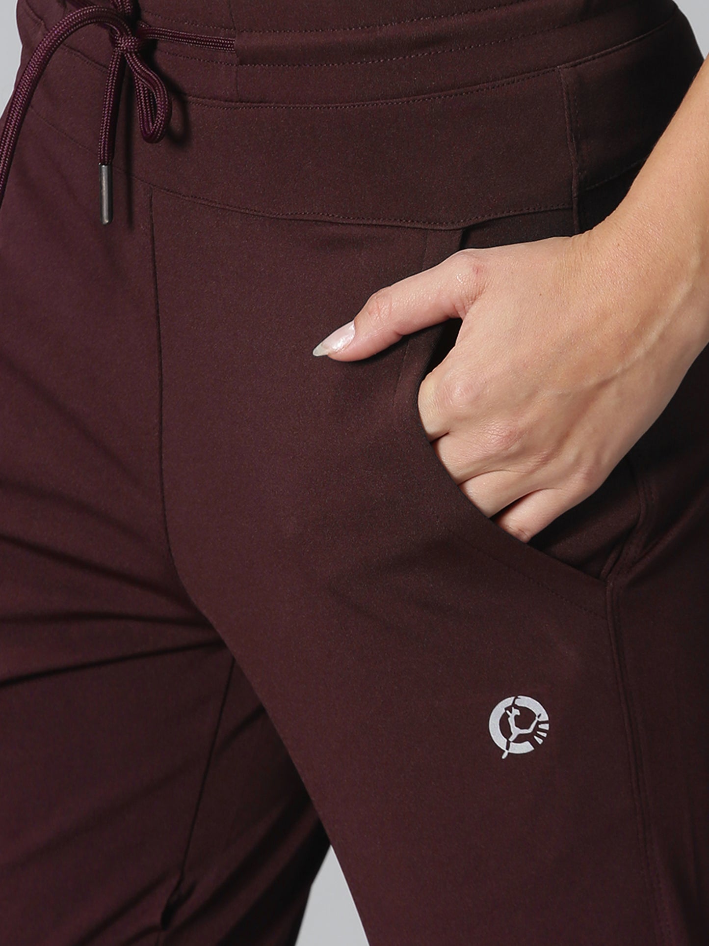 Evolve Running Capri